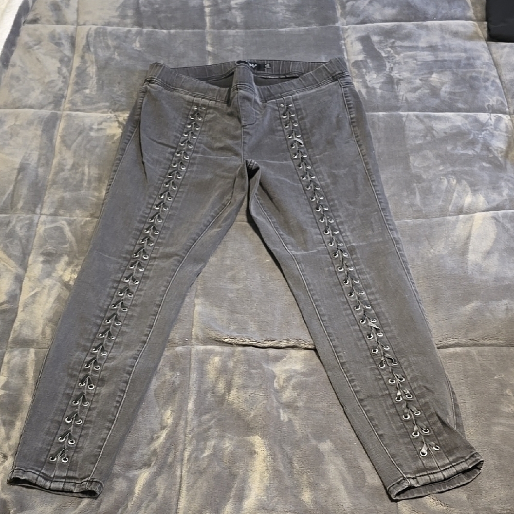 Gray Women's Jeans with Eyelet Detailing